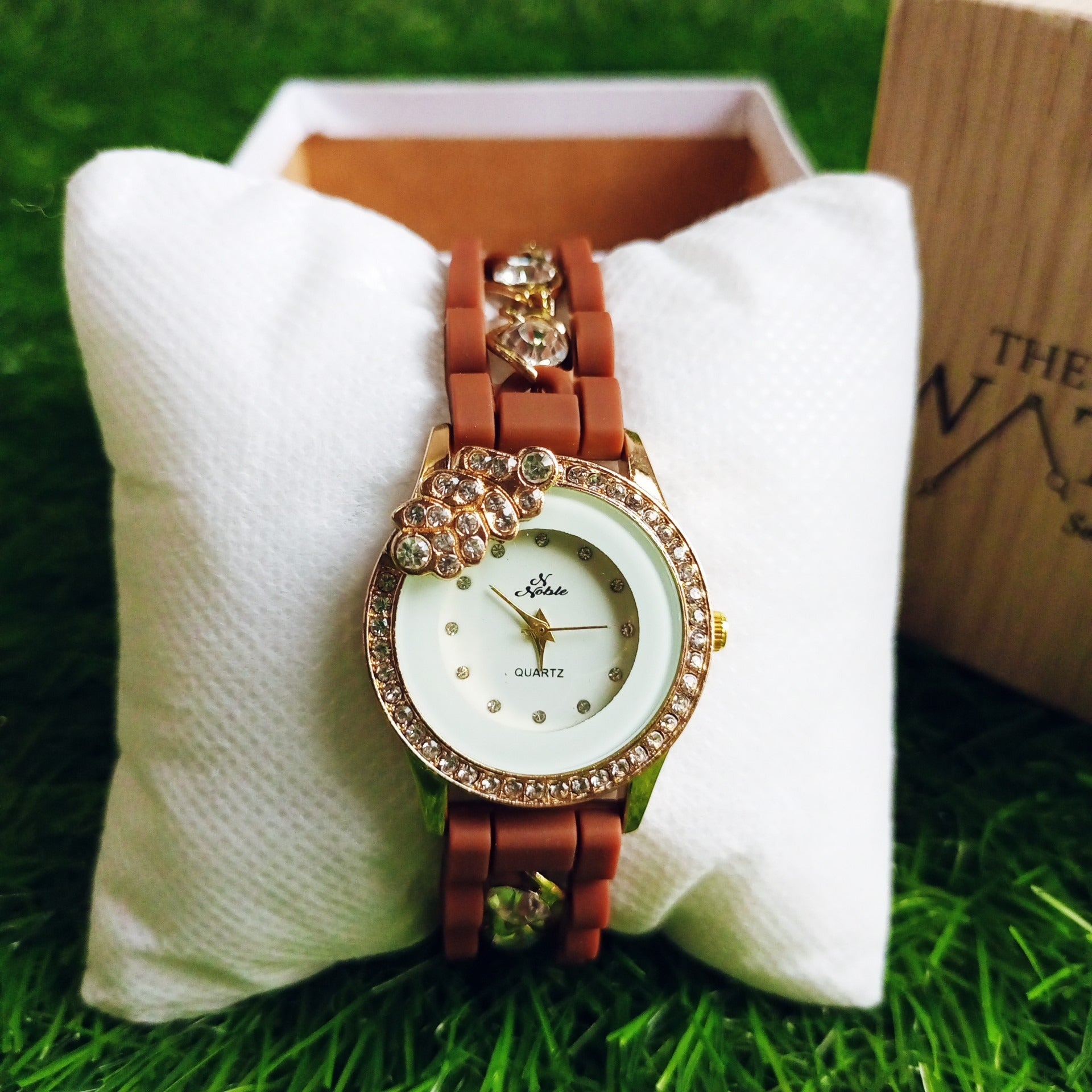 Watch Fashion Quartz Clock Square Dial Luxury Brand Design for girls Watches Simple Ladies Wrist Watch